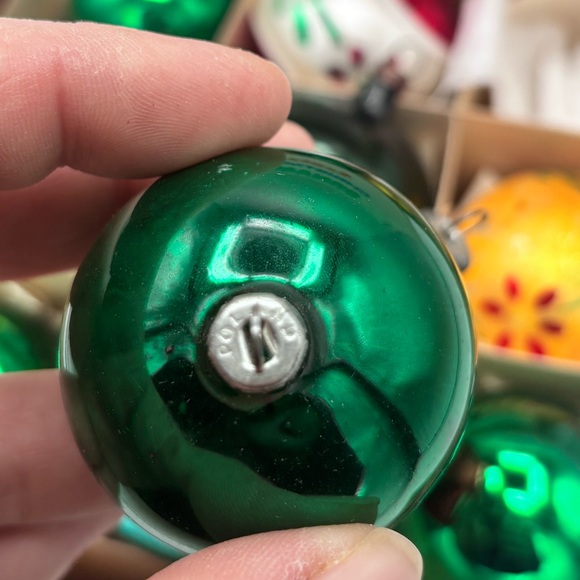 Vintage Santa Land Glass Christmas Ornaments Set of 12 Original Box - Picture 9 of 10